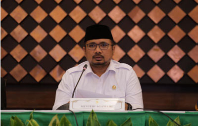 Menag: Jenis Obat-obatan dan Kosmetik Wajib Bersertifikat Halal